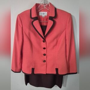 Le Suit Women's Coral Jacket with Brown Skirt Size 6P
